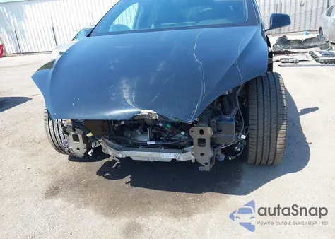 2023 Tesla Model X Dual Motor All-Wheel Drive/Standard Range z USA, uszkodzony, nr VIN 7SAXCAE55PF378572